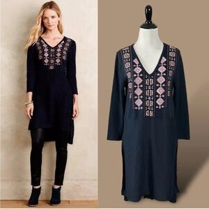 Anthropologie Akemi + Kin Boho Tunic Navy Aztec and Floral Embroidery Size Large